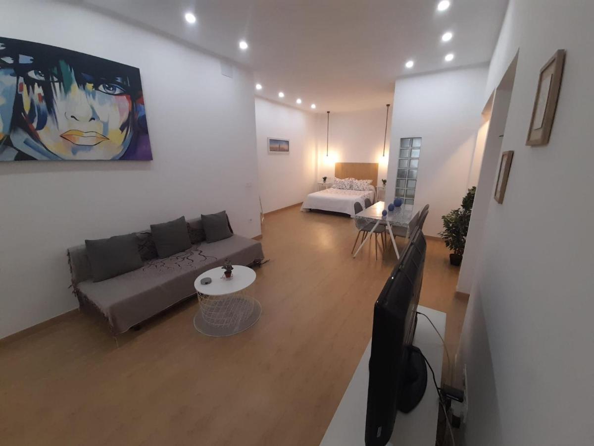 Apartamento Luna De Noviembre Малага Екстер'єр фото